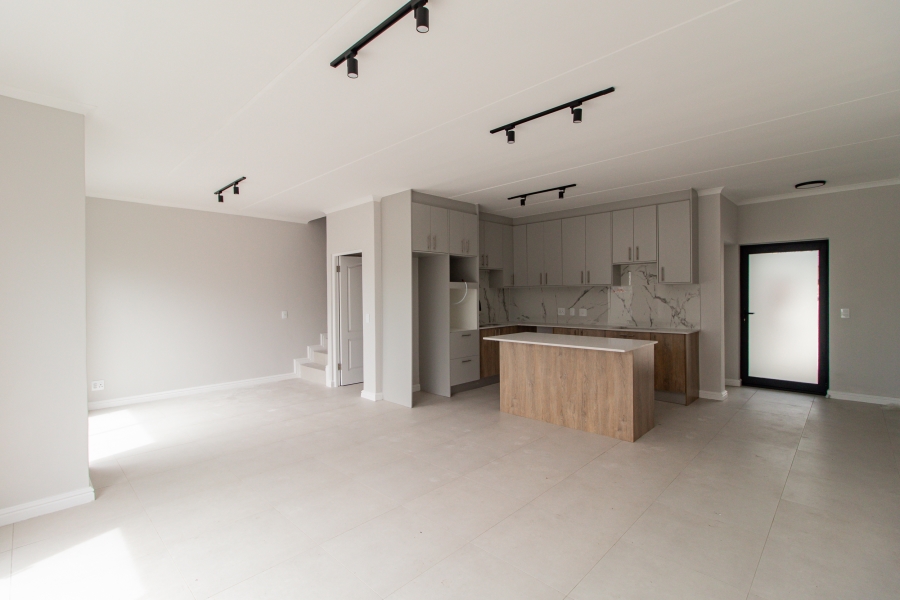 3 Bedroom Property for Sale in Sandown Western Cape